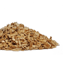 Load image into Gallery viewer, Maple Wood Smoking Chips

